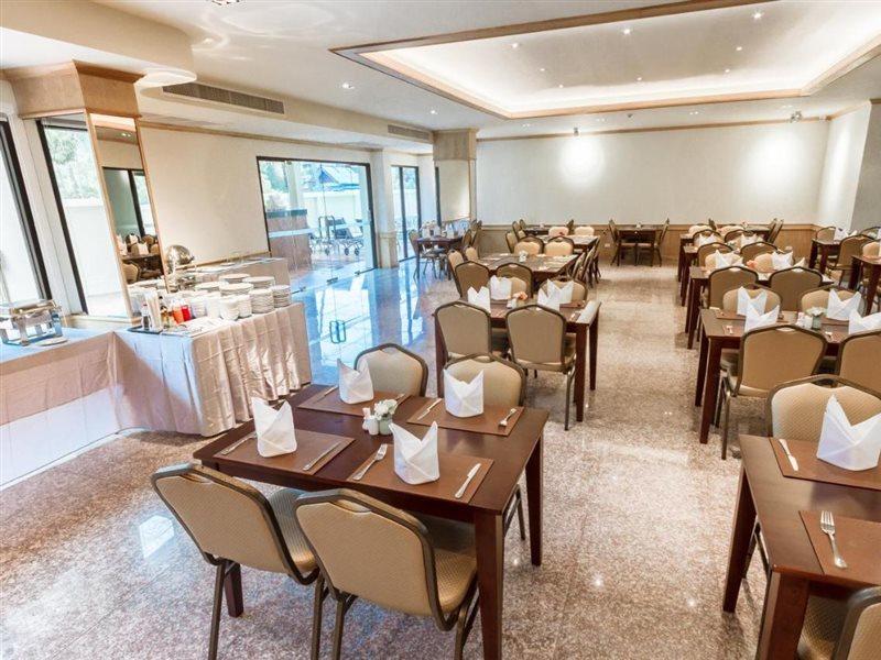 Airport Beach Hotel Phuket - Sha Extra Plus Nai Yang-stranden Eksteriør billede