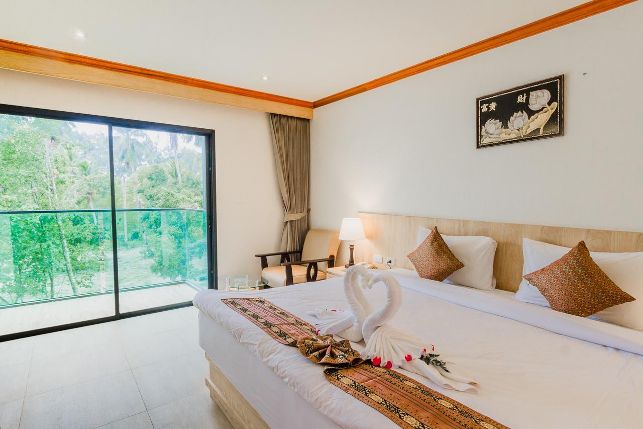 Airport Beach Hotel Phuket - Sha Extra Plus Nai Yang-stranden Eksteriør billede
