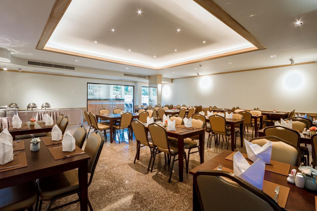 Airport Beach Hotel Phuket - Sha Extra Plus Nai Yang-stranden Eksteriør billede