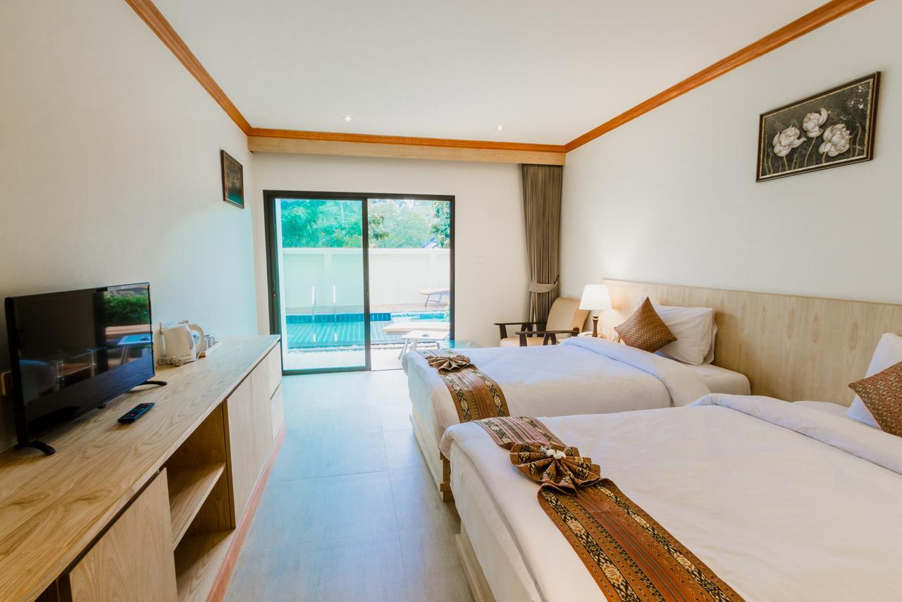 Airport Beach Hotel Phuket - Sha Extra Plus Nai Yang-stranden Eksteriør billede